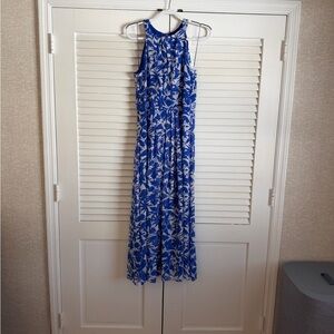 Ronni Nicole NWT Blue and White Floral Maxi Dress